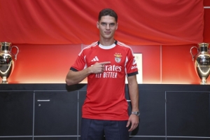 苏达科夫：被穆里尼奥执教是儿时梦想，我都不敢相信正在与他共事