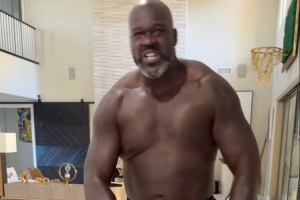 大男孩！奥尼尔展示舞技 最后更是怒撕背心展示强壮身材