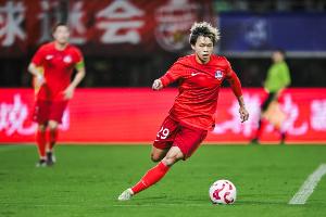 足球报：去年相关层面欠的资金还没到位，梅州客家保级确实很难