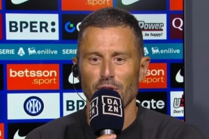 格罗索：我们面对强敌时踢得很有勇气，萨索洛首先要完成保级目标