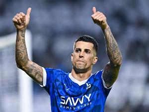 利雅得新月官方：后卫坎塞洛大腿后侧肌肉受伤，预计伤缺6-8周