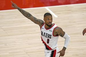 霍勒迪谈利拉德回归开拓者：我们目标是赢球 在联盟里打出名堂