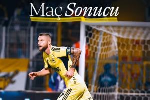 穆帅千古奇冤？费内巴切11打10遭2连平，已落后全胜加拉塔萨雷6分