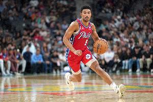 队记：76人和格莱姆斯都愿达成一份4年长约 但对金额分歧很大