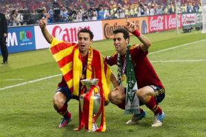 球盲过滤器？布斯克茨身高1米9脚下有活，如何评价他的职业生涯？