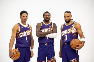 狄龙：我和布克是并肩作战的两位领袖 我俩的沟通相当好