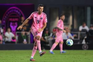 马斯切拉诺：布斯克茨退役令人遗憾，他未来显然会成为教练