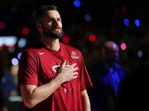 Stein：老将凯文-乐福预计将会参加爵士下周开始的训练营