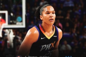 统治全场！托马斯18中11贡献23分8板10助准三双表现 正负值+6