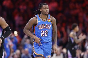 卡森-华莱士：想在冲筐时更积极主动 进攻端也更有侵略性