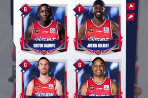 媒体人：广州男篮2分惜败洛杉矶当地球队 几位大牌外援都有登场