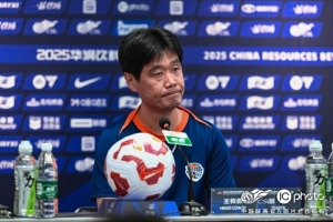 李霄鹏赛前：希望明天全力以赴，奉献给球迷一场精彩的比赛