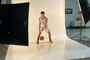 林葳为打NCAA舍弃600万年薪？媒体人：这说法明显不符合现实