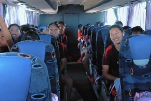 当地时间10月3日16:00，中国U-17女足在摩洛哥开始了首堂训练课