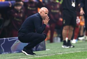 前车之鉴！曼城去年开局凶猛随后9轮1胜崩盘，利物浦5连胜后2连败