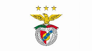 球迷无法及时入场观赛！本菲卡官方：将对此向相关方进行正式投诉