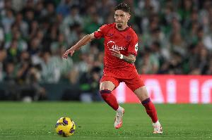 塞维利亚上赛季1分优势保级成功，现大胜巴萨后排第6