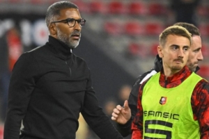 法媒：雷恩更衣室问题严重，多名球员对主帅的战术指令持怀疑态度