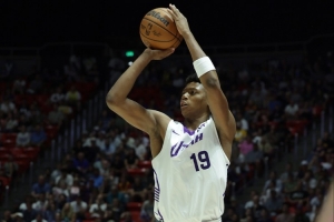 小爆发！贝利第三节5投4中&三分3中2独得10分1板1助2断