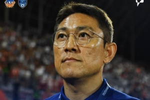 主教练金大仪：我们很久没有先丢球 感谢队员们的努力将比分扳平