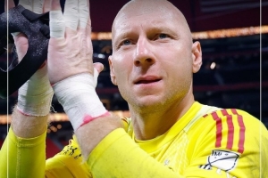 曾效力英超！官方：41岁美国门将古赞将在赛季结束后退役