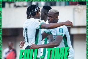 世预赛尼日利亚4-0击败贝宁，凭借第91分钟进球晋级附加赛