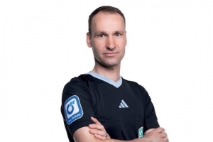 拜仁vs多特国家德比主裁判人选出炉，丹克特将执法本场比赛