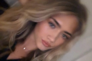 岳父大人利物浦旧将祝福贴因女儿高颜值爆火，获近400万点击