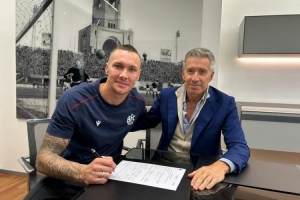 官方：博洛尼亚与34岁门将斯科鲁普斯基续约至2027年