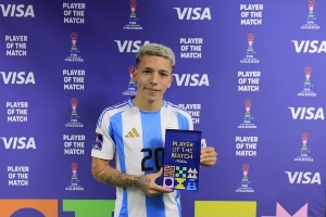 豪门开抢？普雷斯蒂亚尼世青赛连场MVP，19岁在本菲卡身价仅800万