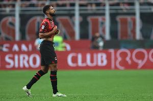 意天空：对阵佛罗伦萨，阿莱格里可能让莱奥担任中锋、奇克踢前腰