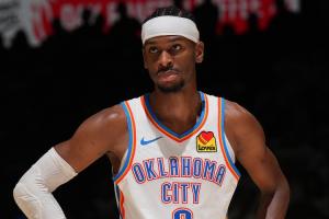 FMVP又进化了！亚历山大季前赛24中2019分钟17分5.3助1.6断