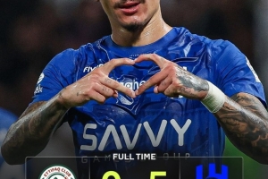 沙特联利雅得新月5-0大胜达曼协作，努涅斯、莱昂纳多梅开二度