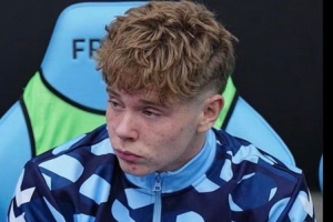 邮报：曼联关注考文垂16岁攻击型中场乔治-谢泼德