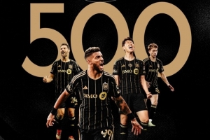 洛杉矶FC达成常规赛500粒进球里程碑，用时260场创最快纪录