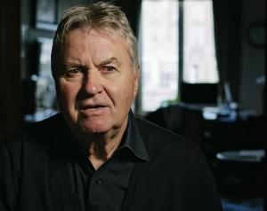 希丁克：如果比分0-0希望是场激烈较量 不应该出现0-7这样的比分