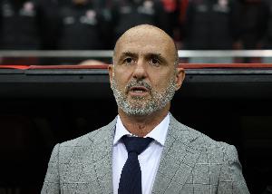 直播吧：前波兰主帅普罗别日无缘执教国足，已接近执教哈萨克斯坦