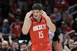 凯记吐槽谢泼德防守：SGA就这么走进去然后上篮了