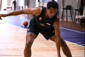 祝铭震晒训练视频：南京的夏天过得也太快了