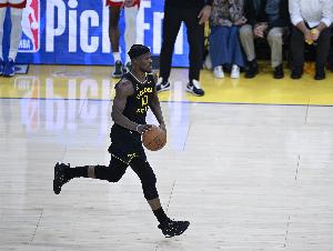 巴特勒：用正确方式打球 减少失误 我们就有很大机会赢球