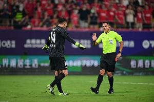 泰国裁判西瓦功执法蒙超决赛次回合，曾多次执法亚冠和中超焦点战