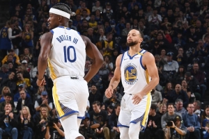 注意到巴特勒罚丢一个？库里：本季罚球情况我既不确认也不否认