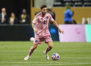 梅西美职联首秀以来参与80球、场均评分8.33，美职联同期居首