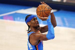 属于他的一年！亚历山大生涯第五次砍下50+ 这五次全部发生在今年