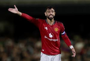 拒绝沙特70万周薪报价！B费：我想为曼联赢更多，这是签约的初心