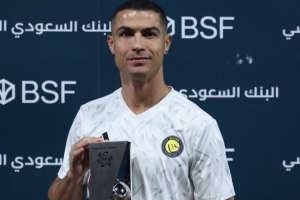 左脚内切爆射世界波！沙特超官方：C罗获联赛第5轮最佳进球奖