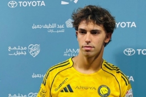 为利雅得胜利先拔头筹，菲利克斯当选全场最佳球员