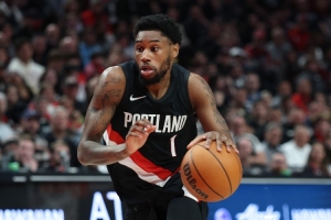 如何弥补韦斯利伤停？斯普利特：每个人都要站出来