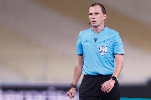 切尔西vs卡拉巴赫裁判名单：奥地利裁判塞巴斯蒂安-吉沙默执法